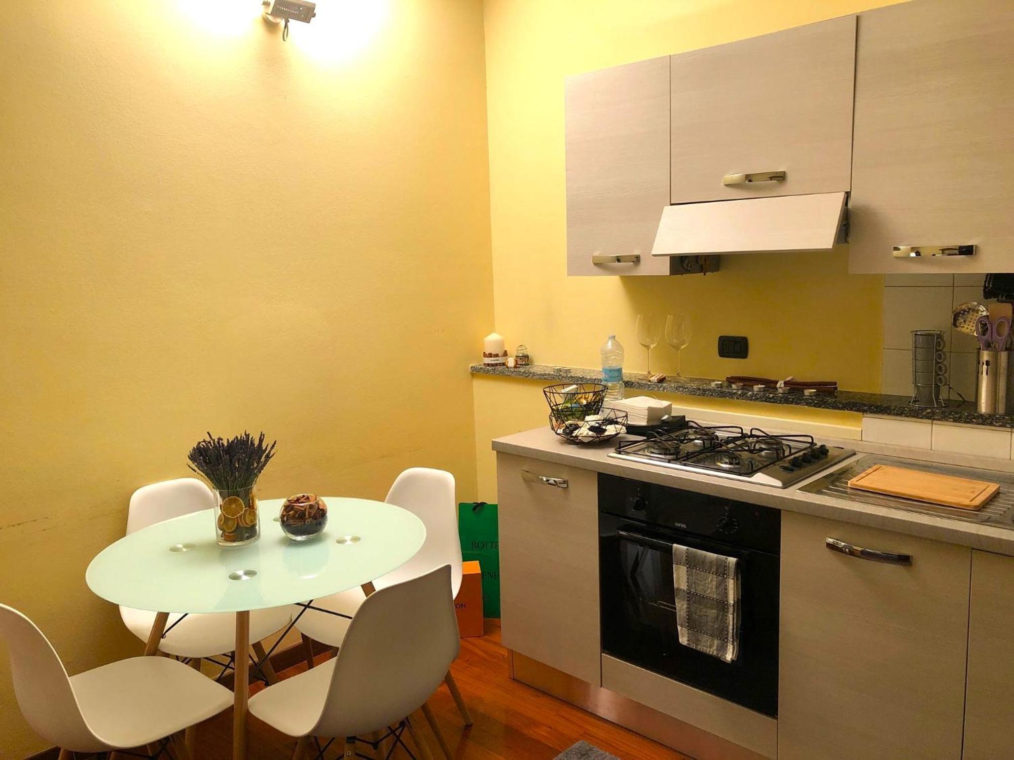 Apartment Center Of Милано Екстериор снимка
